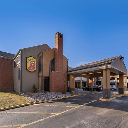 Super 8 By Wyndham Kansas City Airport North Exterior foto